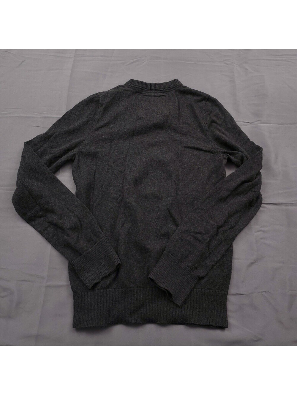 Abercrombie Fitch Men Charcoal V Neck Sweater Cashmere Wool Blend L Muscle Fit - Picture 6 of 7